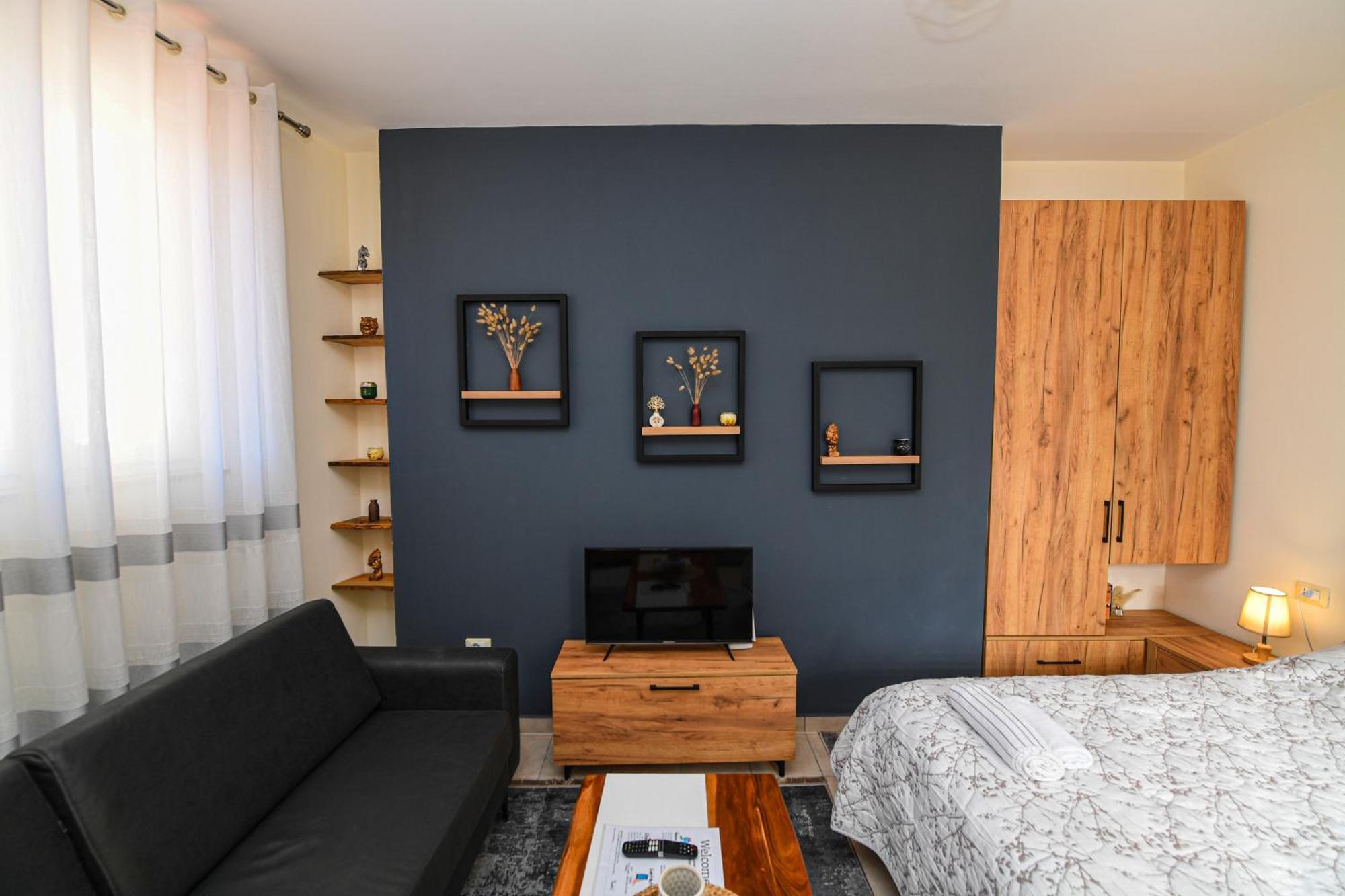 City Nest Shkoder Luaran gambar