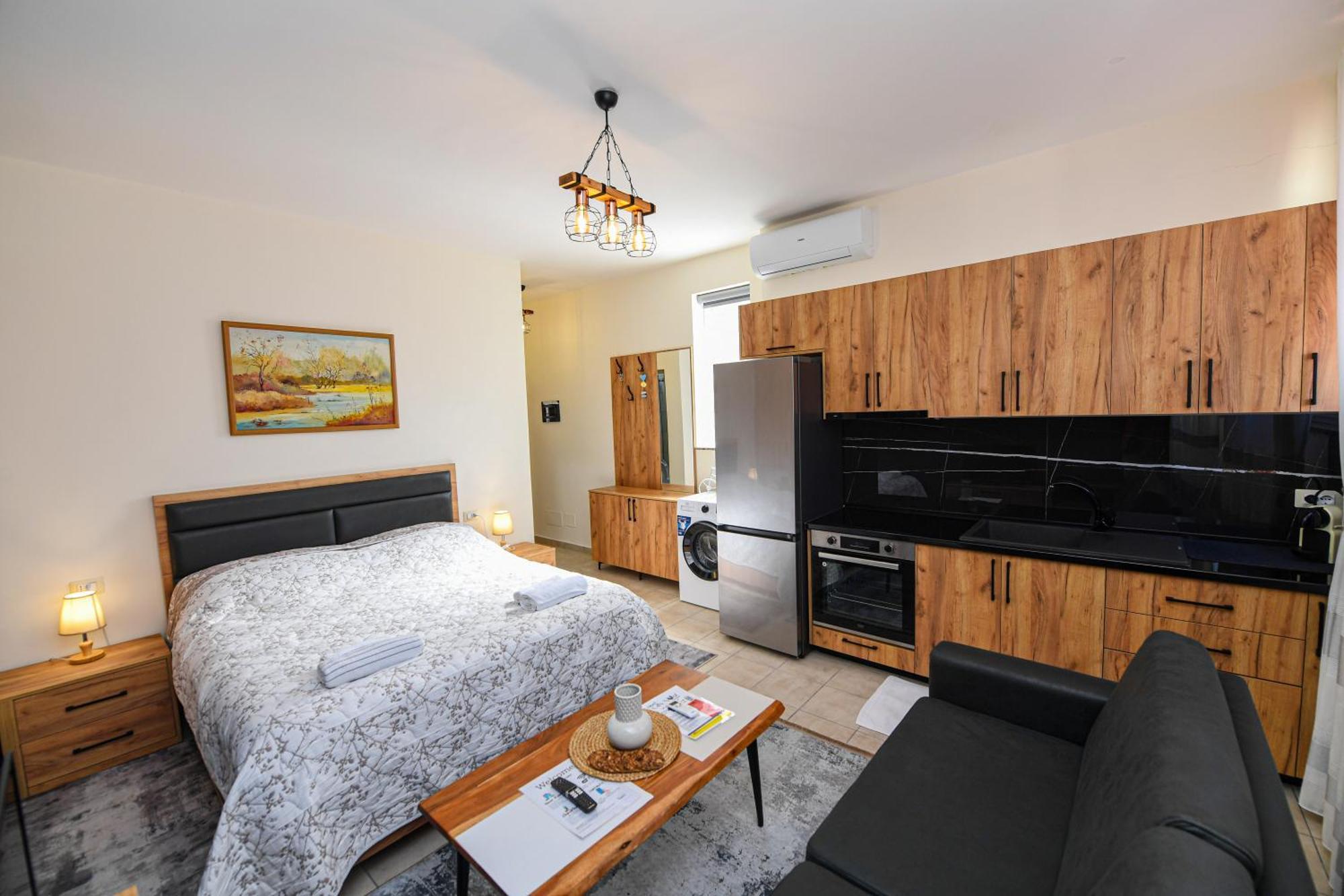 City Nest Shkoder Luaran gambar